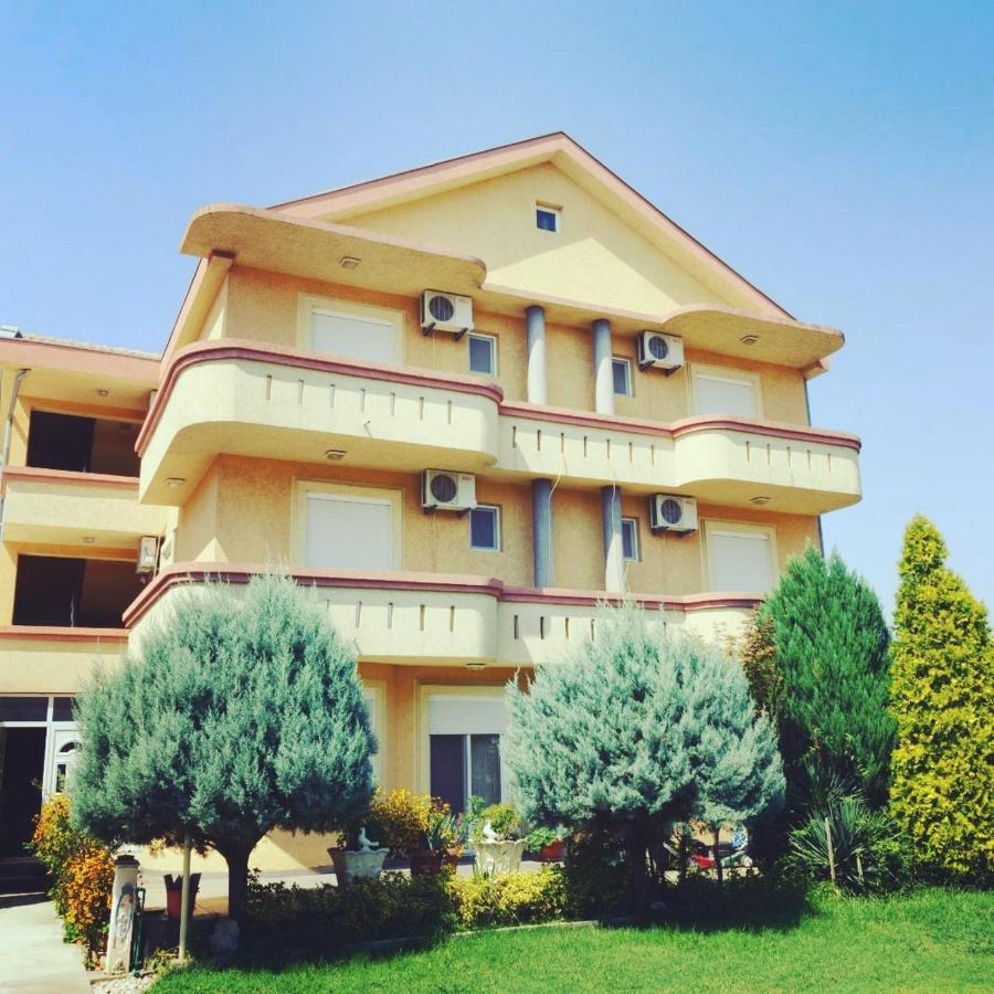 Apartmán Mali Medved Ulcinj Exteriér fotografie